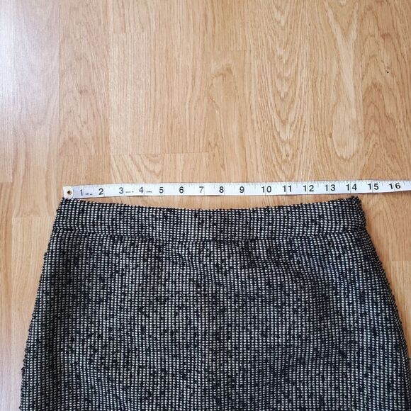 J. Crew No. 2 Pencil Skirt Sz 2 - Picture 10 of 12